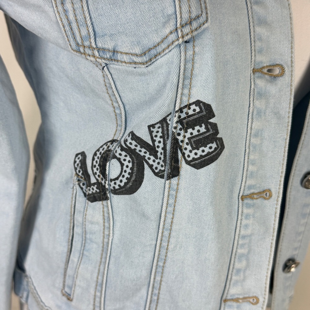 Blue Topic Women's Small Girl Power Comic Graphic Denim Jacket Light Wash - Picture 10 of 12